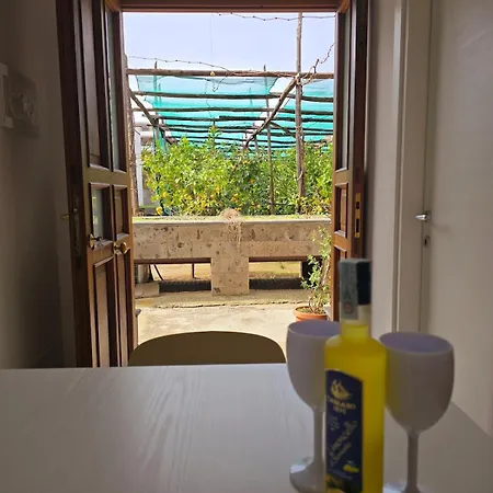 The House In The Vakantiehuis Piano di Sorrento